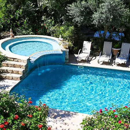 بيت ضيافة Kritos Apartments-one Bedroom 3*