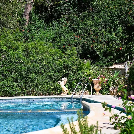 بيت ضيافة Kritos Apartments-one Bedroom